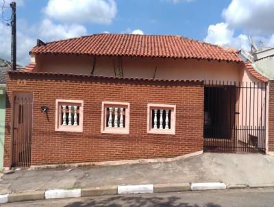 Casa para Venda, em Tatuí, bairro Vila Dr Laurindo, 4 dormitórios, 2 banheiros, 2 suítes, 3 vagas